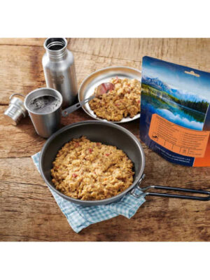 Deftiger Reiseintopf mit Rindfleisch – 1006 kcal – Trek’n Eat