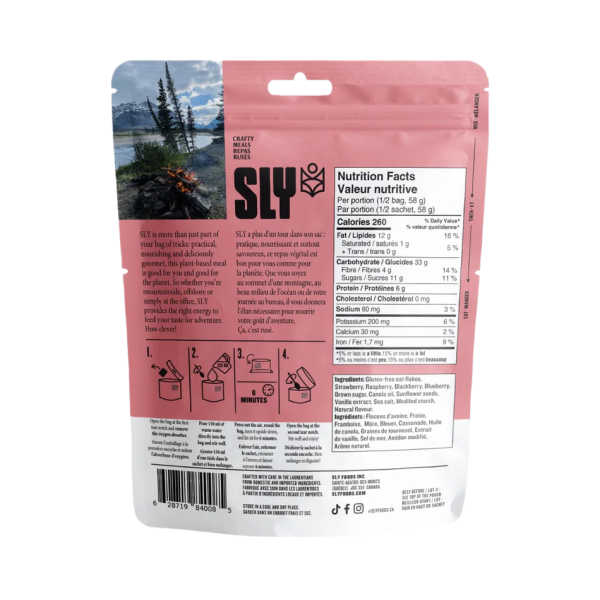 Red Fruit Granola – 520 Kcal – SLY Foods